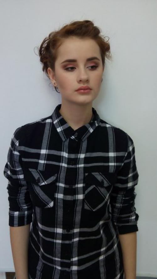 Ищу моделей для создания макияжа и прически для пополнения портфолио. 09