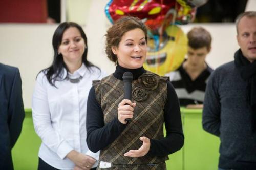 Очень непросто быть визажистом у публичных людей. 03