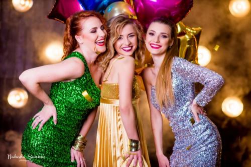 Дорогие девушки!  Мы рады представить вам новый фото проект - Gold Party, и я буду его фотографировать! 01