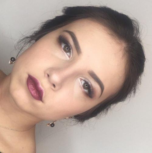 Девушки, требуются модели на создание полного образа (макияж + прическа) 1500 рублей. 03