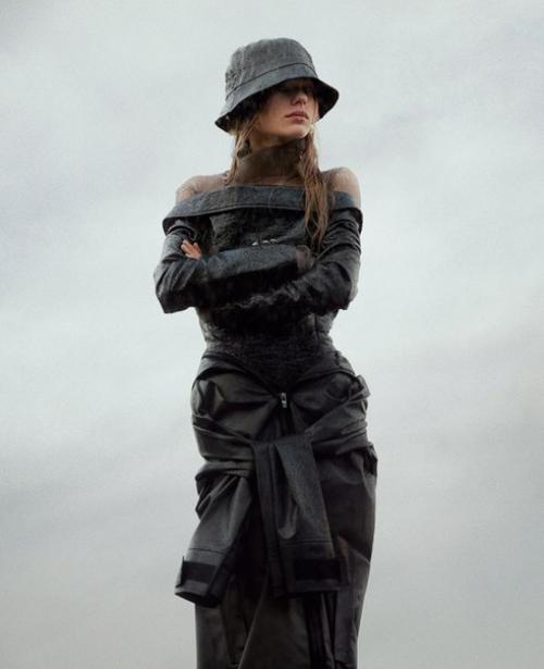 Heavy Weather: Эстелла боэрсма в фотосессии Тео веннера для Dazed Magazine Winter 2015. 05