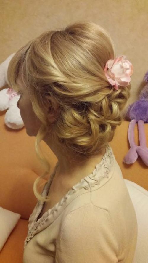 Прически и макияж на любой вкус от наших стилистов! 01