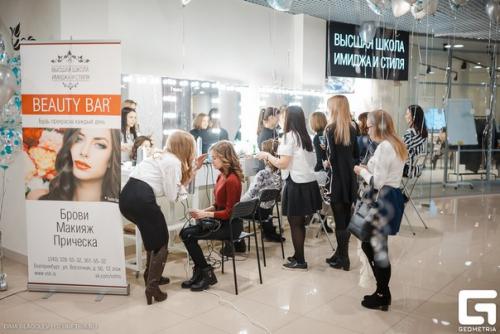 16 декабря в ТЦ успенский проходил Fashionfest. 02