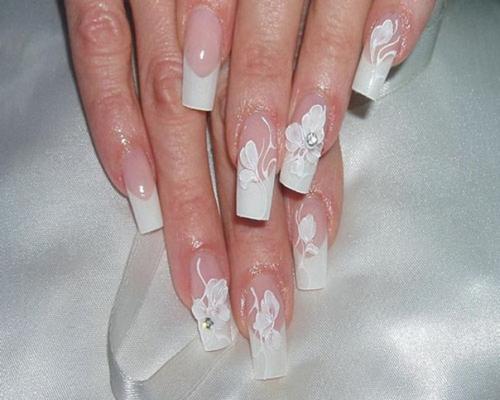 Чаще всего на виду бывают наши руки. 04