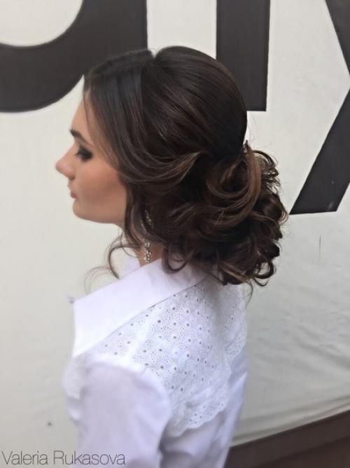 Новогодние скидки?  Сделай репост данного объявления и получи скидку 20% на макияж? 03