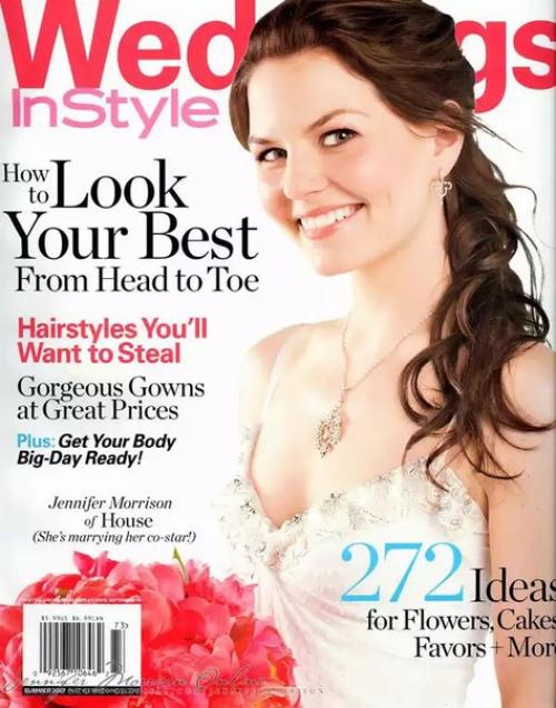 Знаменитостям, а особенно моделям, для того чтобы покрасоваться в свадебном платье на обложке журнала вовсе не обязательно выходить замуж. 06