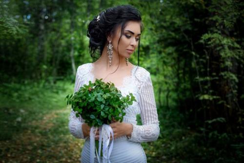 Не смотря на холод за окном, я знаю - жаркий свадебный летний сезон 2018 года уже не за горами? 01