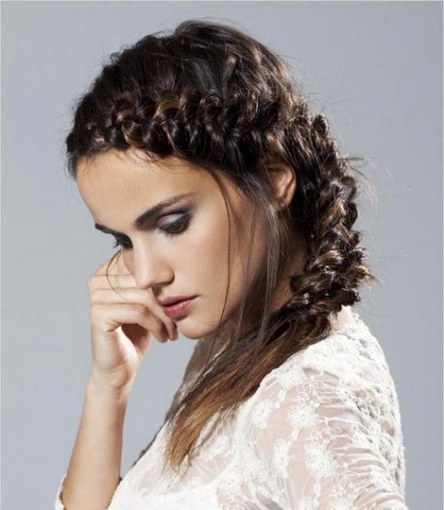 Новый год - самый любимый и долгожданный праздник, к которому готовятся тщательно и заблаговременно. 03 Новый год - самый любимый и долгожданный праздник, к которому готовятся тщательно и заблаговременно. 03