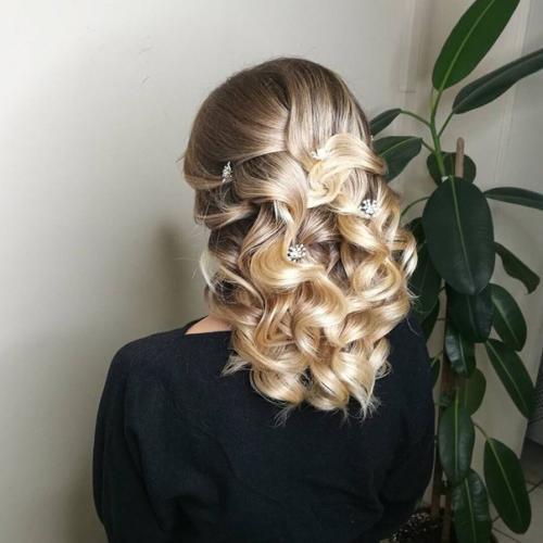 Скоро корпоратив!  А это значит, что нужно быть во все оружии? 01