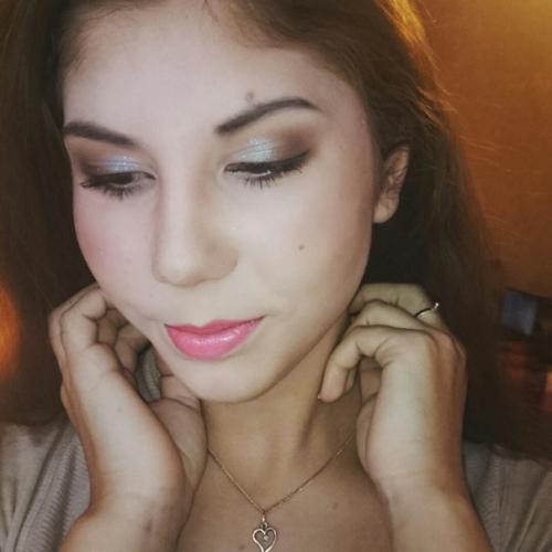 Нужны модели на макияж 500 р, локоны 500 р, причёски 500 р. для пополнения портфолио. 03