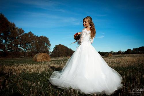 Не смотря на холод за окном, я знаю - жаркий свадебный летний сезон 2018 года уже не за горами? 02