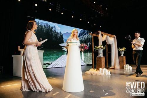 По доброй традиции на свадебной выставке SPB WED Expo прошли выездные регистрации в трех разных стилях. 01 По доброй традиции на свадебной выставке SPB WED Expo прошли выездные регистрации в трех разных стилях. 01