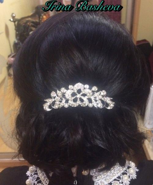 Милые девушки!  Предоставляю услуги стилиста - визажиста и мастера по причёскам. 04