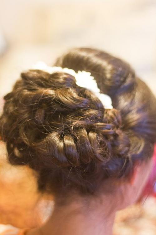 Все виды парикмахерских работ, в том числе женские и мужские стрижки! 03