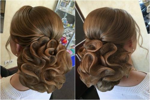 Дорогие наши клиенты, успейте записаться на вечерние и праздничные причёски, а так же макияж! 04