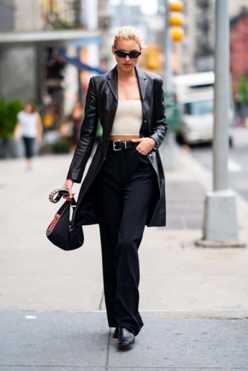 Бесконечно можно смотреть на три вещи: как горит огонь, как течёт вода и как же нежен и элегантен стиль рози ханингтон - уайтли в обычной жизни. 03