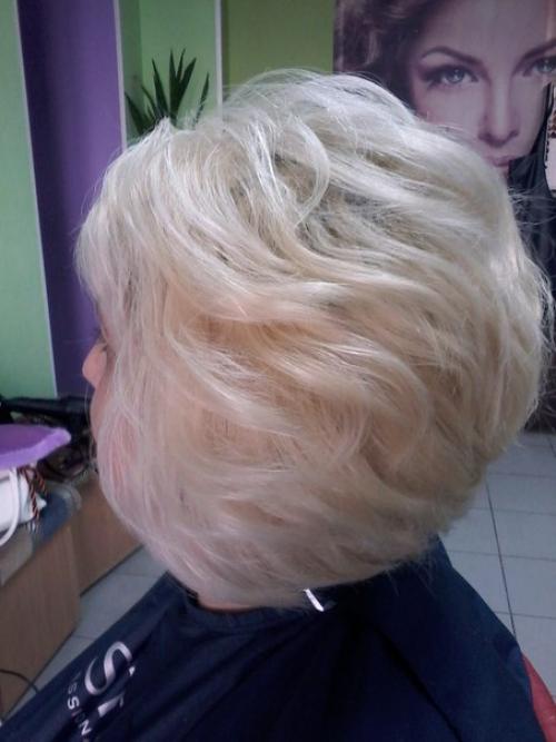 Милые дамы!  Будьте неотразимы - приходите - записывайтесь, и я с радостью помогу вам, создать обворожительный и неповторимый образ. 09