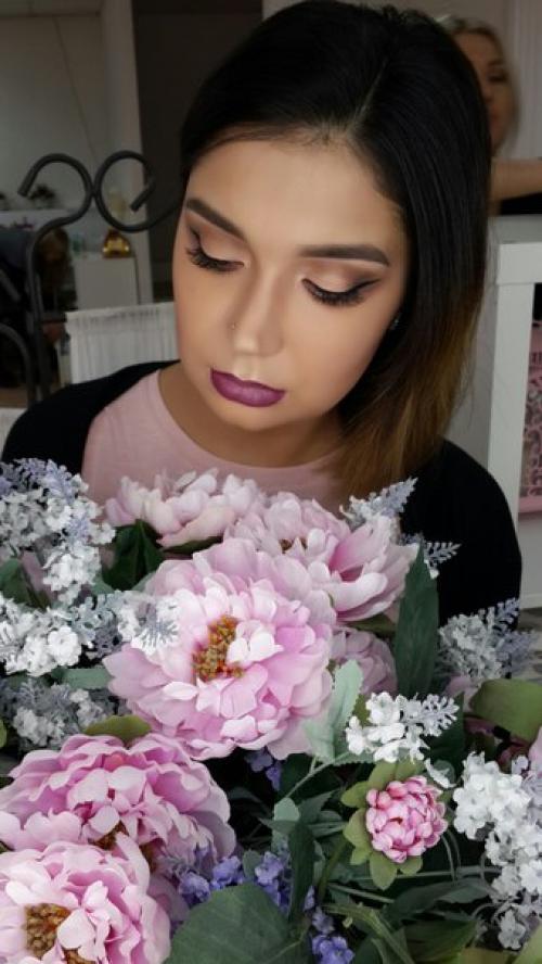 Ищу моделей для вечерних образов? 05