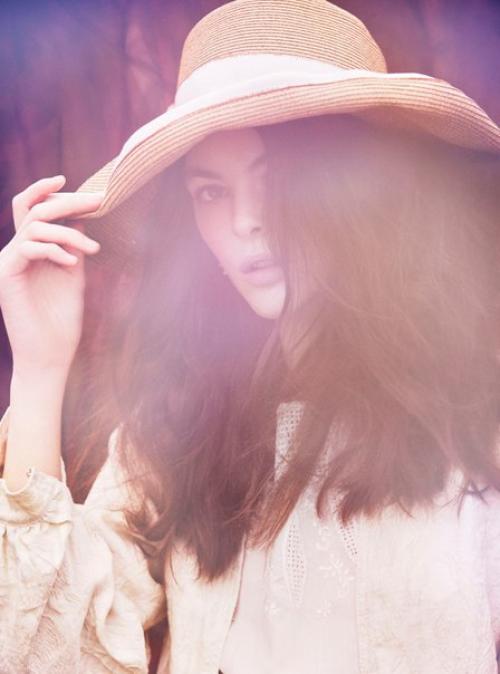 The Spirit of England: Виттория черетти в фотосессии Эллен фон унверт для Harper's Bazaar UK April 2016. 02