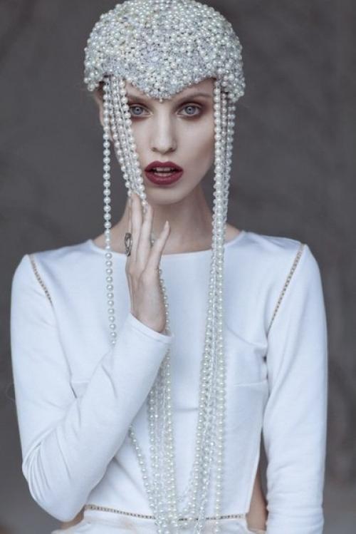 Для реализации образа мы ищем модель. 03