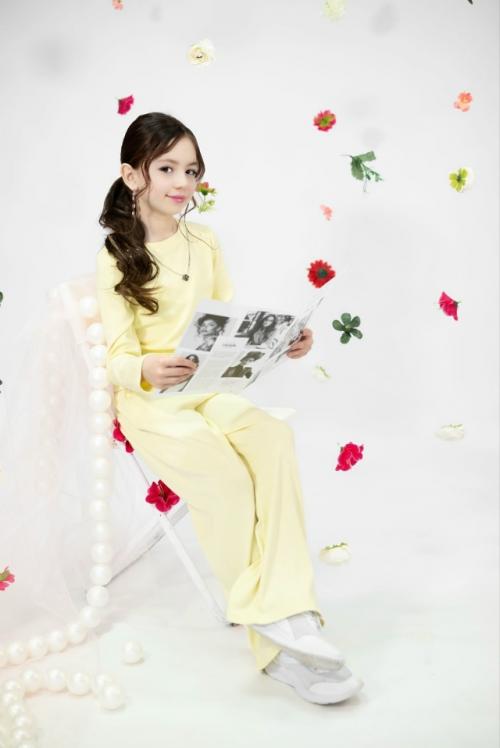 Лёгкая эстетика, утончённый стиль и искренние эмоции, которые оживают в каждом кадре. 06