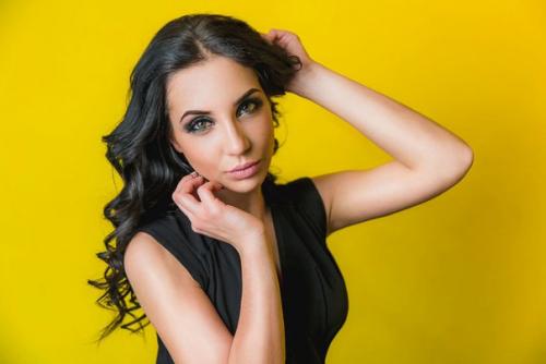 С удовольствием помогу вам создать запоминающийся, волнующий, восхитительный образ? 03