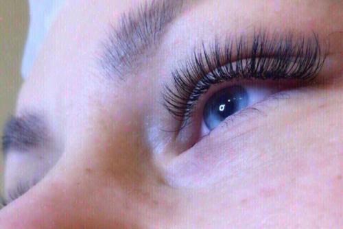 Косметолог/визажист.  Чкаловский район. 01