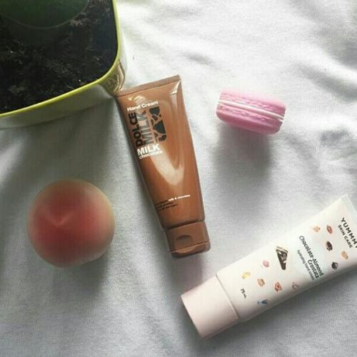 Чем полезен крем для рук? 03 Чем полезен крем для рук? 03