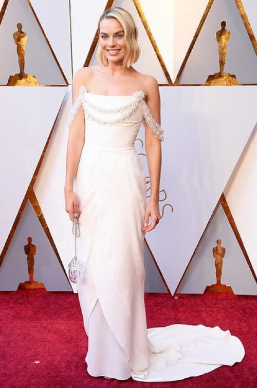 Оскар 2018: самые яркие и неожиданные образы звезд церемонии? 04