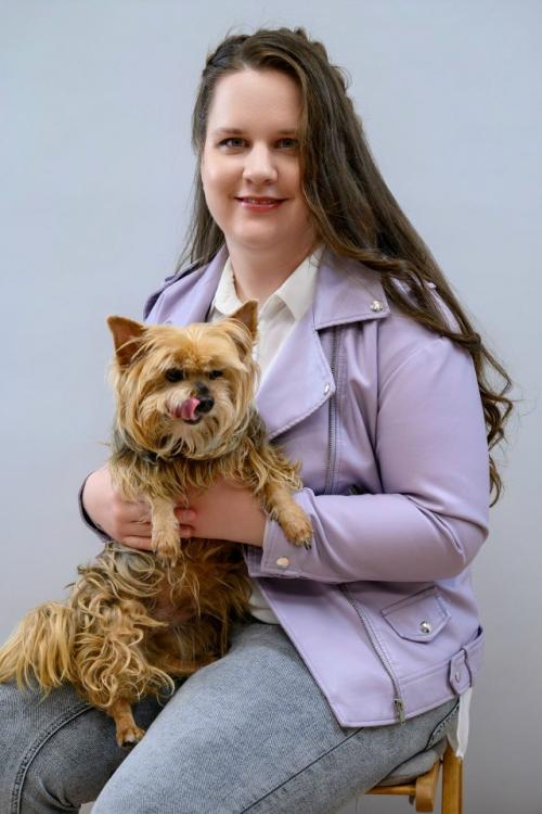 Праздничная фотосессия для девочек прошла в фонде Берег Надежды накануне 8 марта. 04