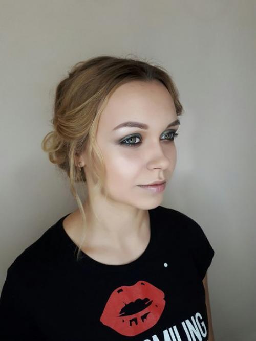 Набор по супер ценам на курс визажист - стилист? 01