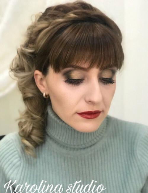 Милые дамы!  Karolina Studio приглашает вас на создание вечерних, дневных причесок и макияжа. 01