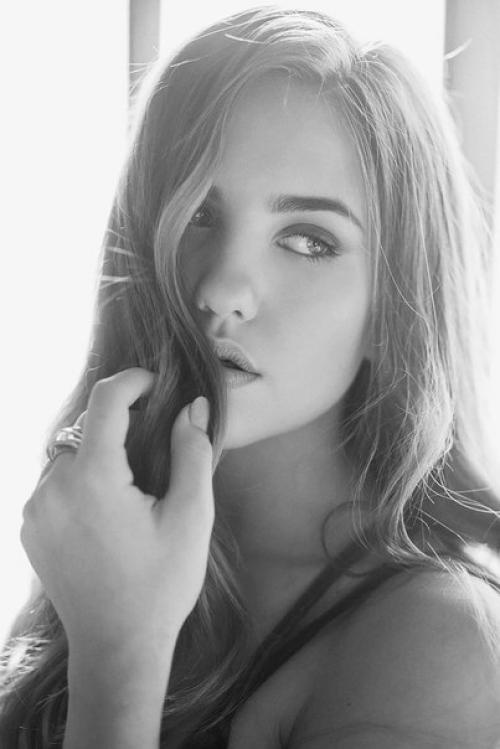 Милые девушки! Хотите почувствовать себя центром вселенной? 02 Милые девушки! Хотите почувствовать себя центром вселенной? 02