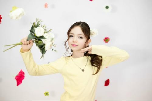 Лёгкая эстетика, утончённый стиль и искренние эмоции, которые оживают в каждом кадре. 02