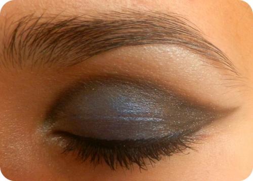 Сделай репост этой записи и получи в подарок - макияж и выезд (абсолютно бесплатно), при заказе причёски. 05