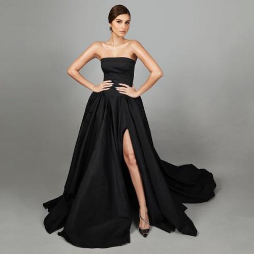 Образ тары для церемонии награждения Zee Cine Awards 2020. 04