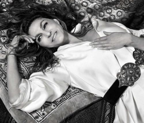 Reach Out And Touch Somebody's Hand: фотосессия Брюса уэбера Vogue Italia April 2016. 06