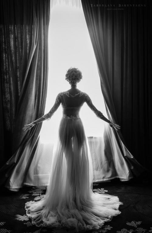 Почему сборы жениха и невесты лучше проводить в номере отеля или в студии? 03 Почему сборы жениха и невесты лучше проводить в номере отеля или в студии? 03