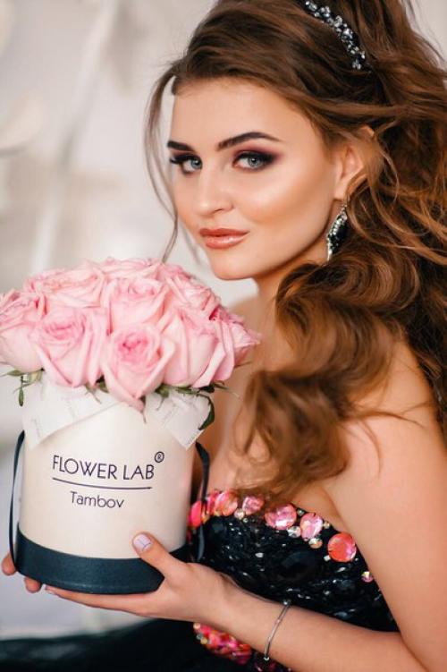 Люблю тех, кто работе отдаётся целиком с кем одно удовольствие общаться, потому что они просто замечательные люди с прекрасной энергетикой! 04