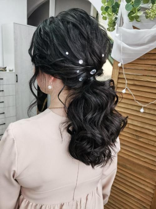 На этой неделе у меня было несколько невест, жаль не всех удалось сфотографировать. 02