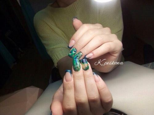 Завтра есть места в студии: 06