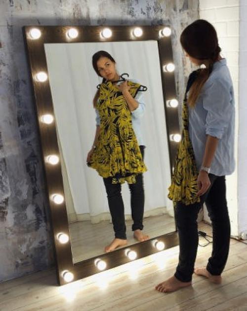 Гримерное зеркало с подсветкой для макияжа? 06 Гримерное зеркало с подсветкой для макияжа? 06