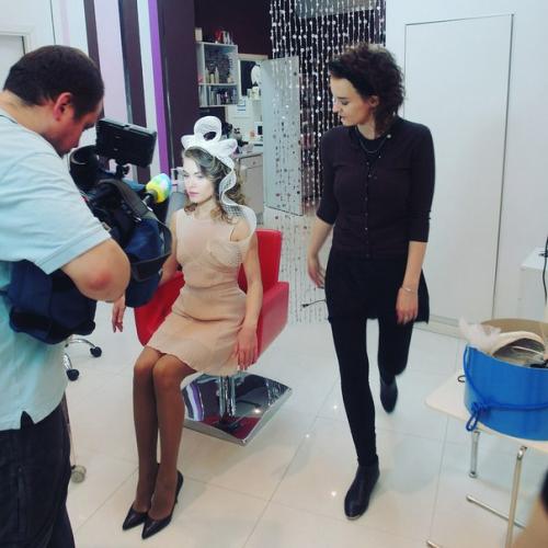 А мы снимаем передачу про шляпки и стиль для телеканала Мир! 05