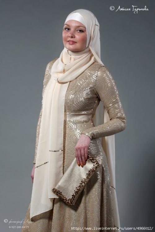 По какой-то причине многие воспринимают стиль мусульманок, как ущемление их женственности. 07