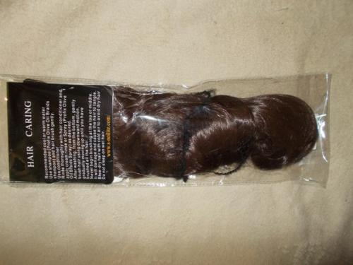 Милые выпускницы!  В нашем салоне вы можете сделать причёску и макияж к выпускному балу. 03