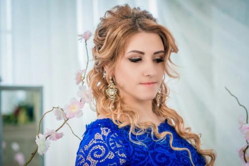 Милые девушки и их мамы, открыта запись на последний звонок? 04