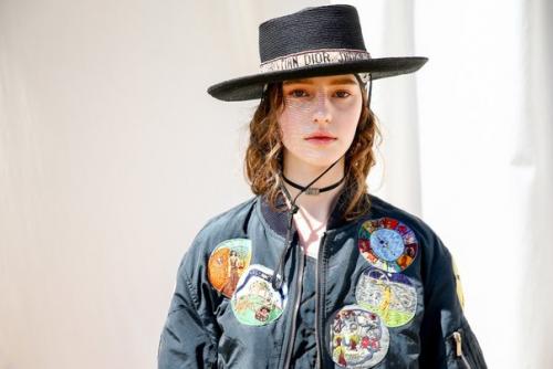 Калифорнийская романтика: бьюти - образы шоу Dior Cruise 2018. 04