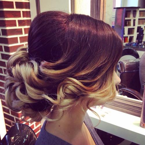 Выпускной бал - это праздник, которого ждет каждая школьница. 02 Выпускной бал - это праздник, которого ждет каждая школьница. 02