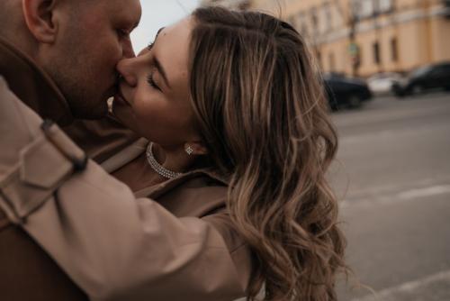 Элегантность - это единственная мода, которая не проходит. 06 Элегантность - это единственная мода, которая не проходит. 06