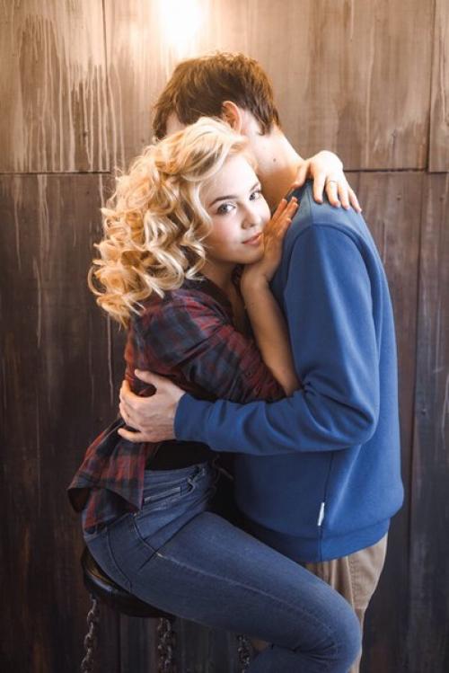 Модель!  Макияж локоны = 1500 р. 01